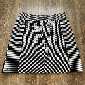 Talbots Black and White Stripe Athleisure Petite Tennis Skirt Skort Size P (XS)